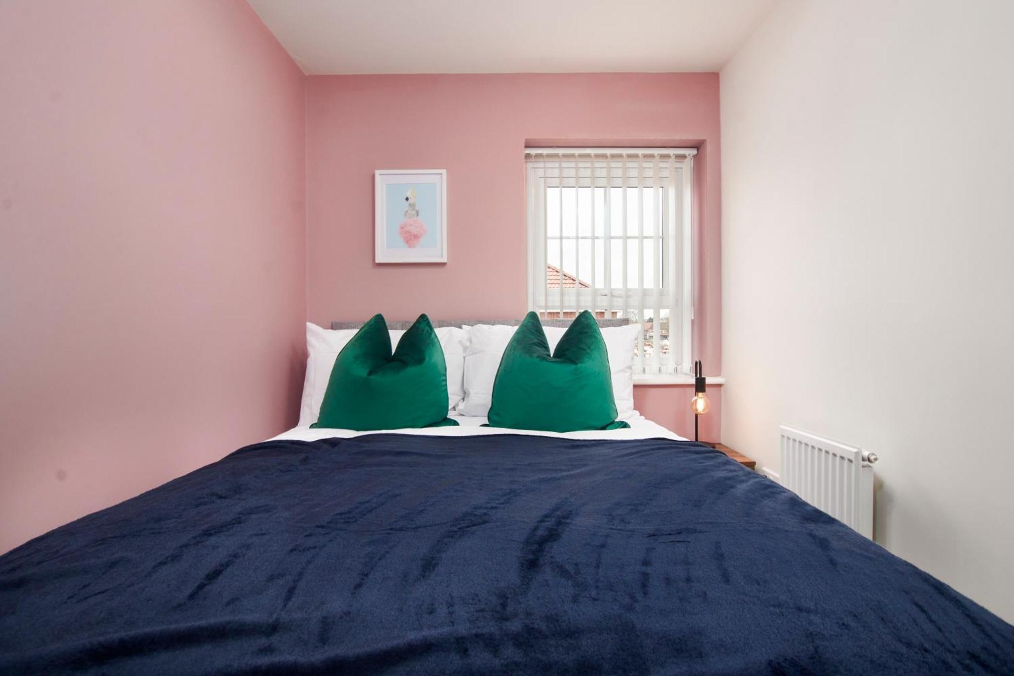 Holiday home Perfect 3br House Sleeps 9 Coventry