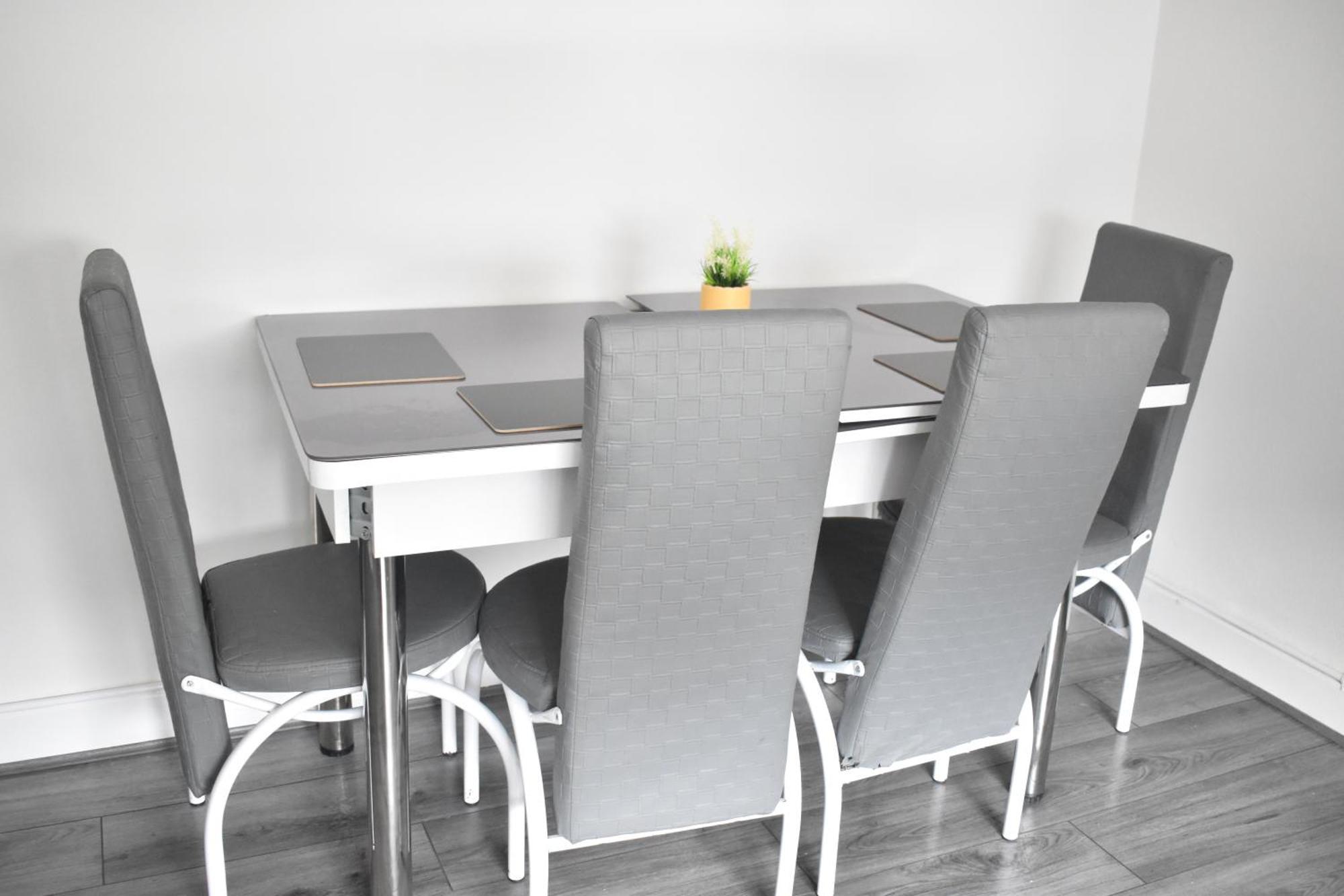 Apartamento Spacious 2 Bed Flat Coventry