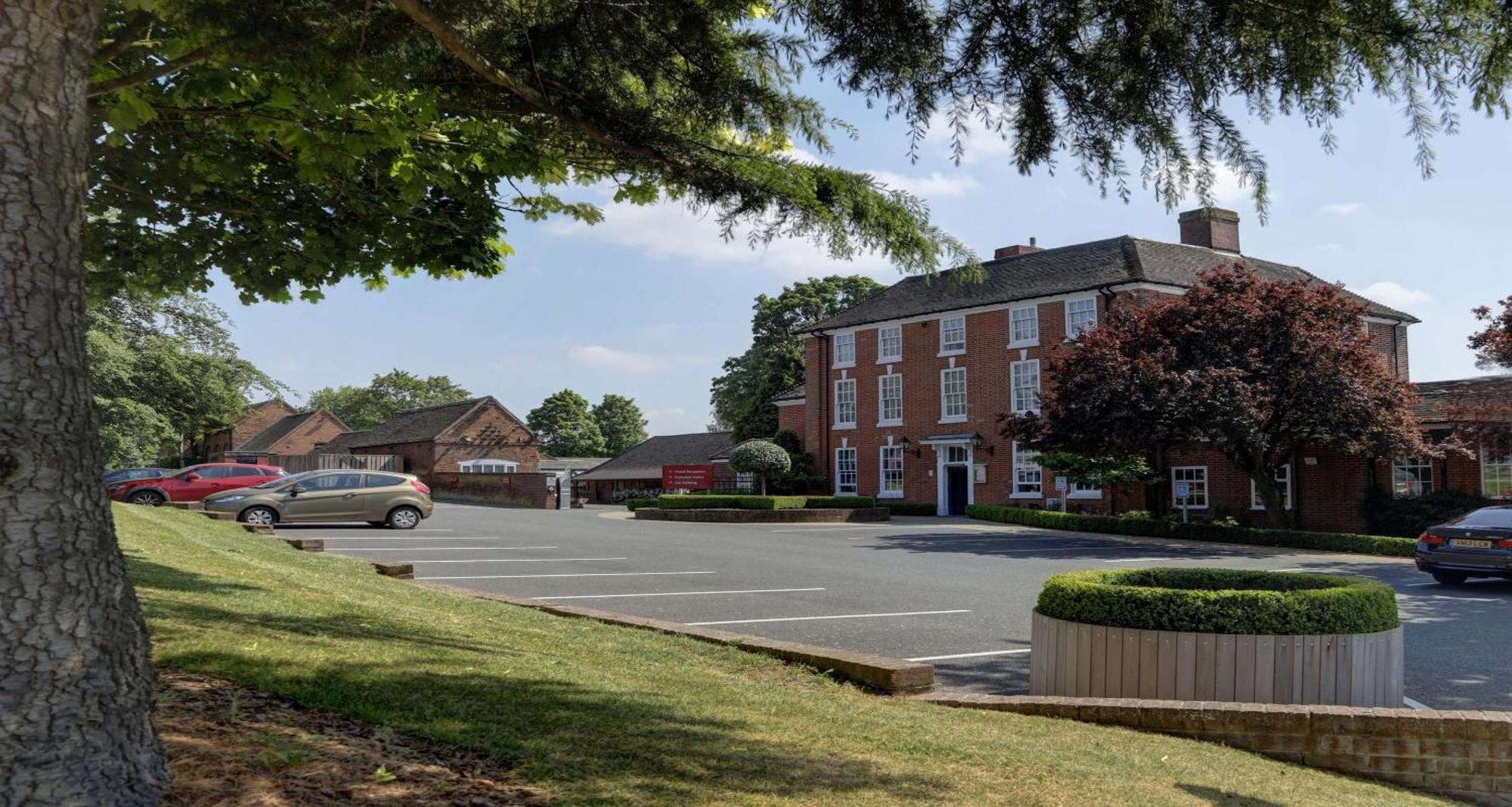 Hotel Windmill Village Hotel, Golf Club & Spa, Bw Signature Collection Coventry