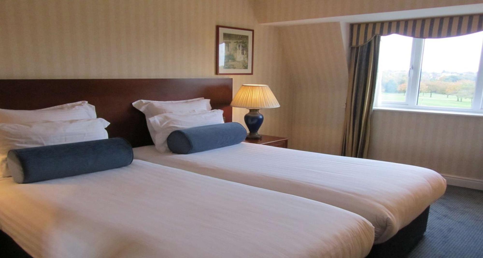 Windmill Village Hotel, Golf Club & Spa, Bw Signature Collection 4*