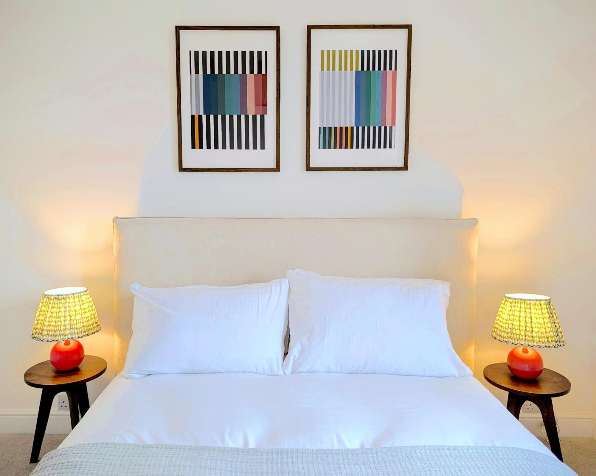 Urban Oasis Serviced - Families, Remote Work, Corporate, Contractors *