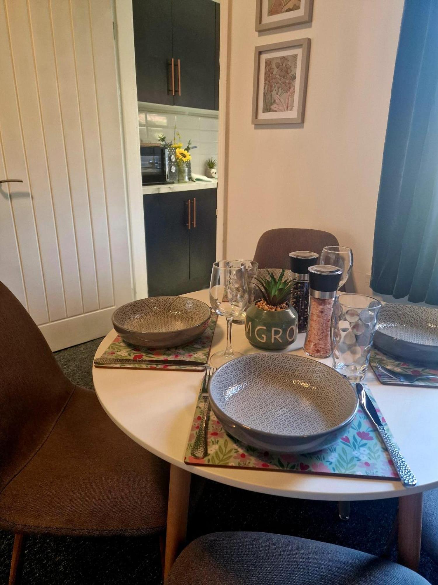 3bed Terraced House Cv5 Holiday home *
