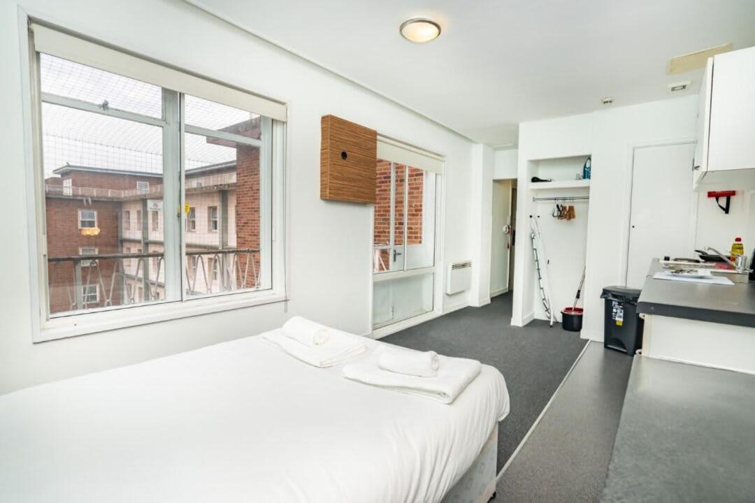 Apartment Fantastic Budget In Centre Coventry