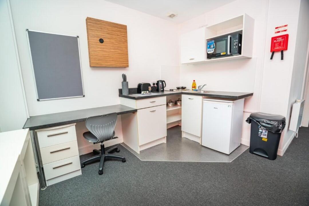Apartment Lovely Budget In Centre Coventry