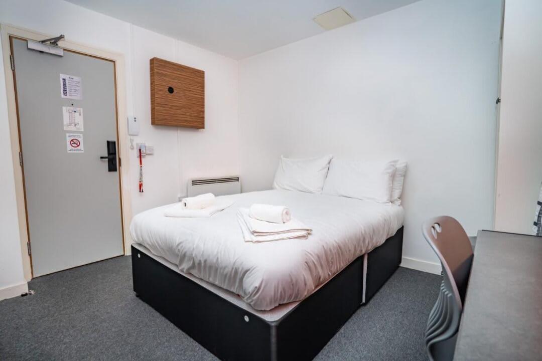 Apartment Cosy Budget In Centre Coventry