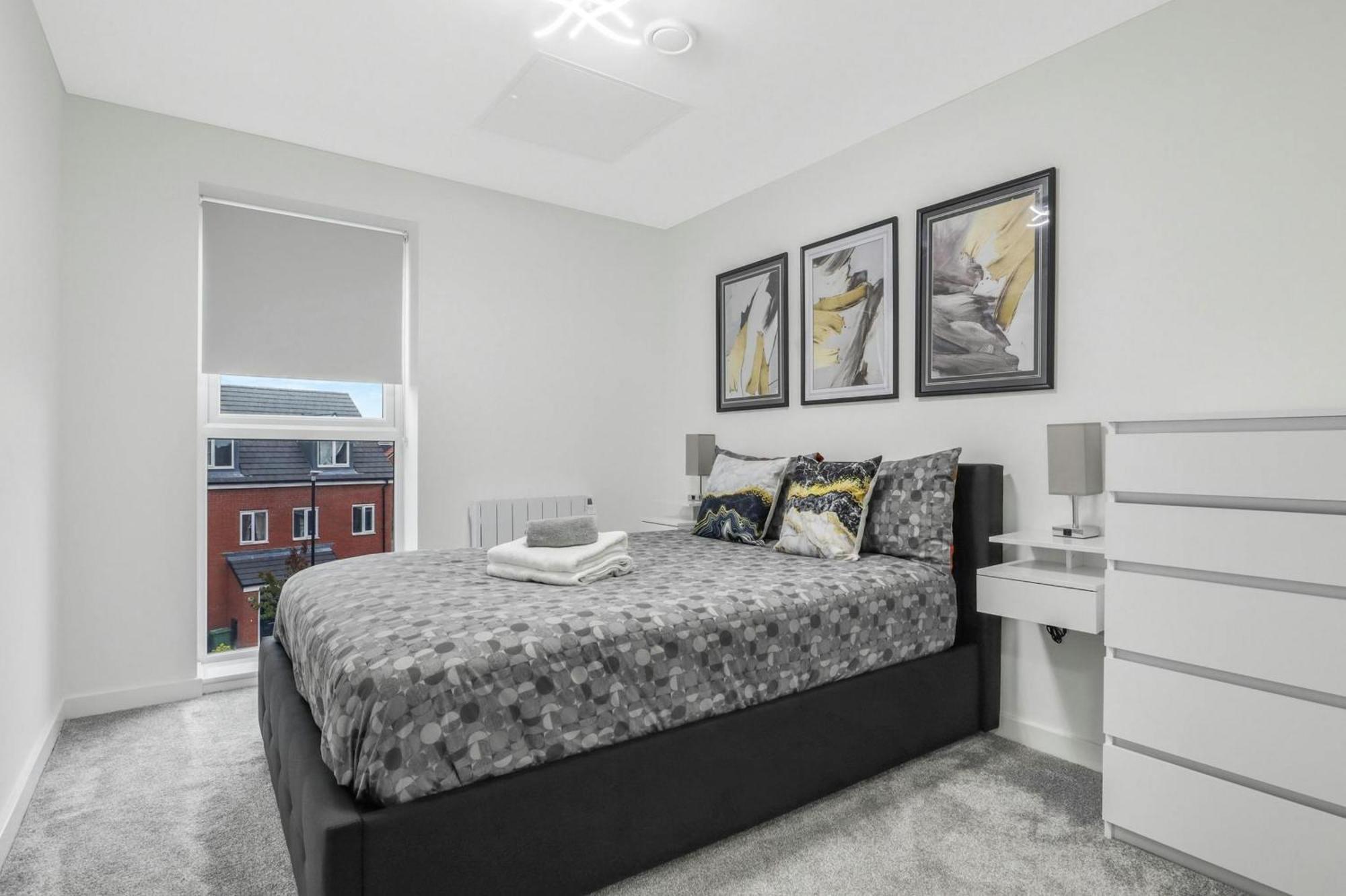 Sunny Private In Coventry