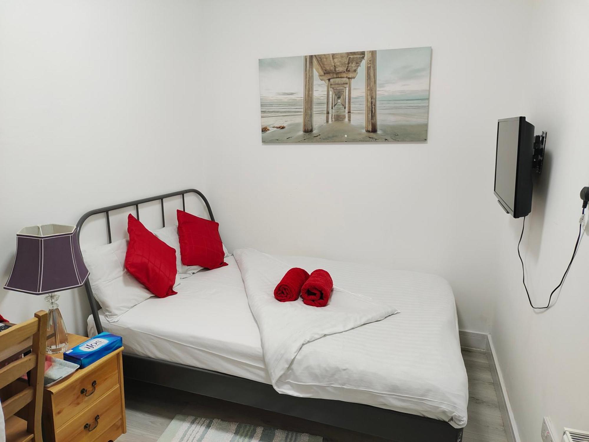 Bet El Cozy & Comfy 4 Bed & Breakfast