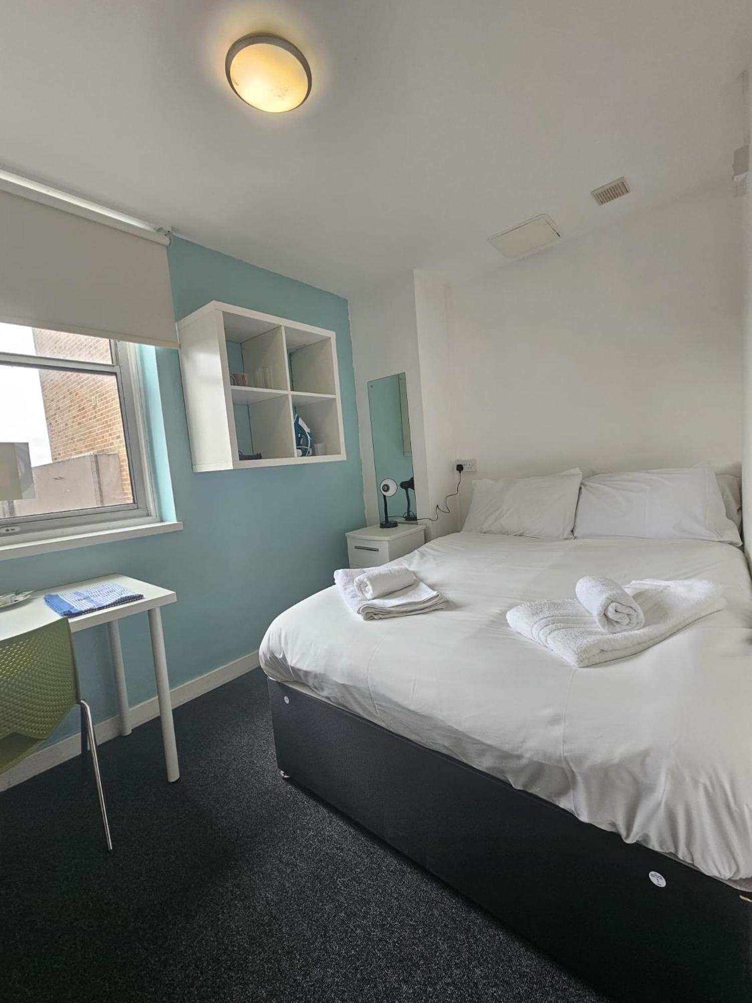 Budget En-suite In Centre Inn