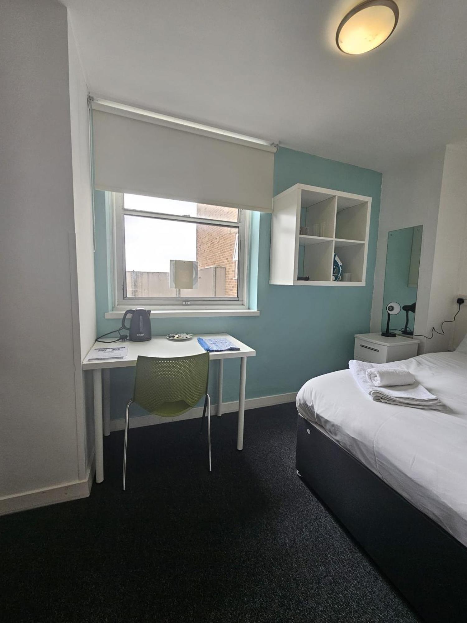 Inn Budget En-suite In Centre *