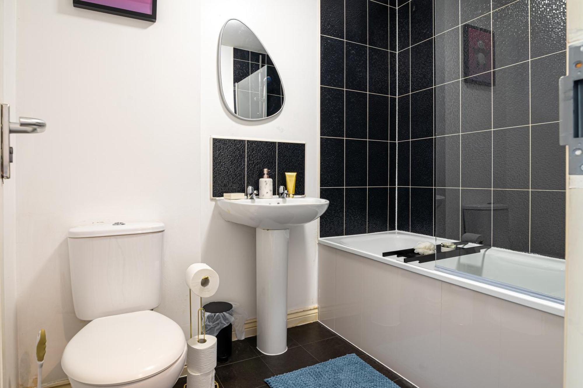 Terry Haven-2bed,coventry,luxury