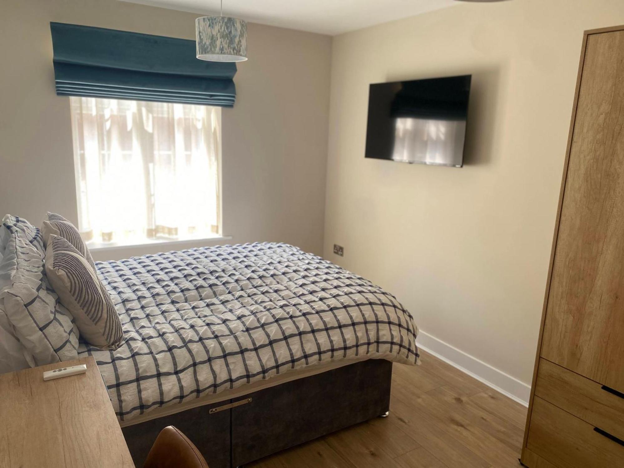 Ground Floor 3-bed Walk To Earlsdon & Centre * Coventry