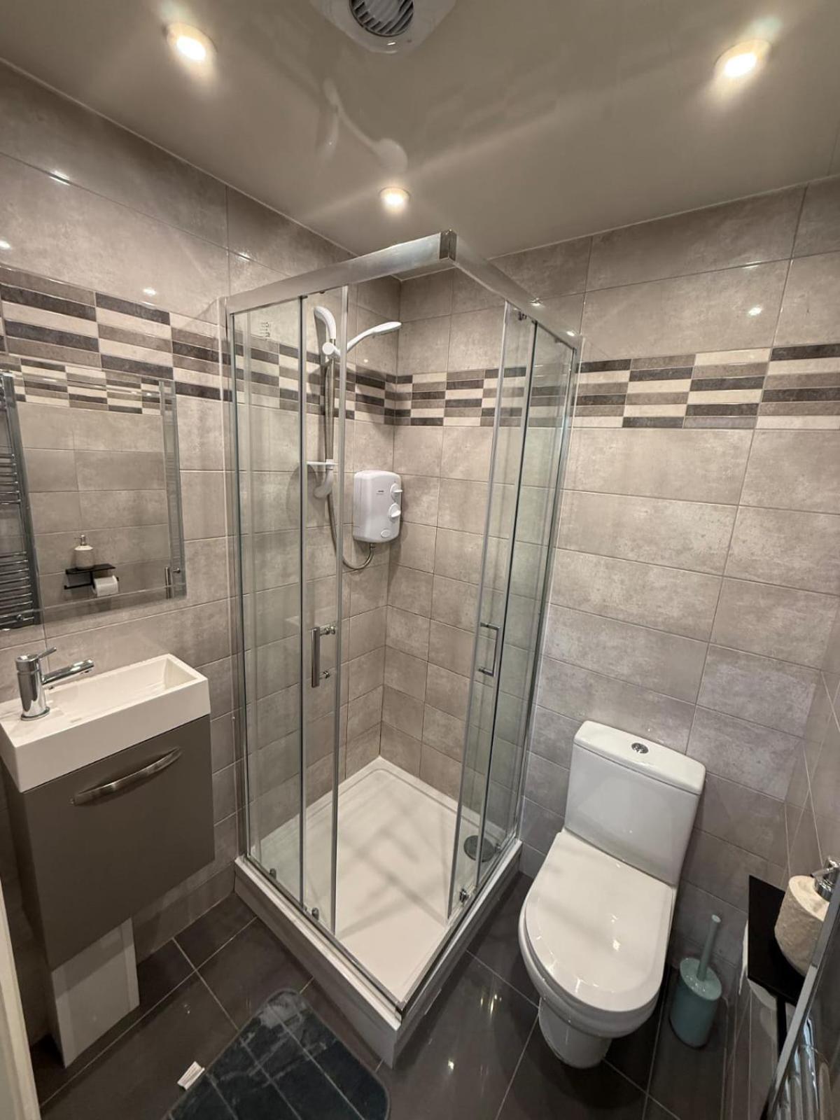 Guest house Double - Near And Uni Coventry