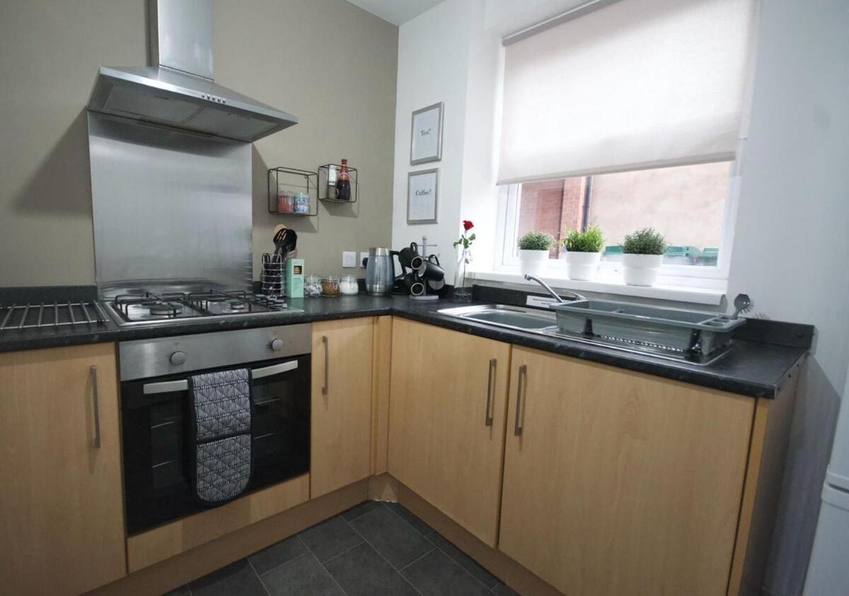 Gated Parking L 2bd Flat