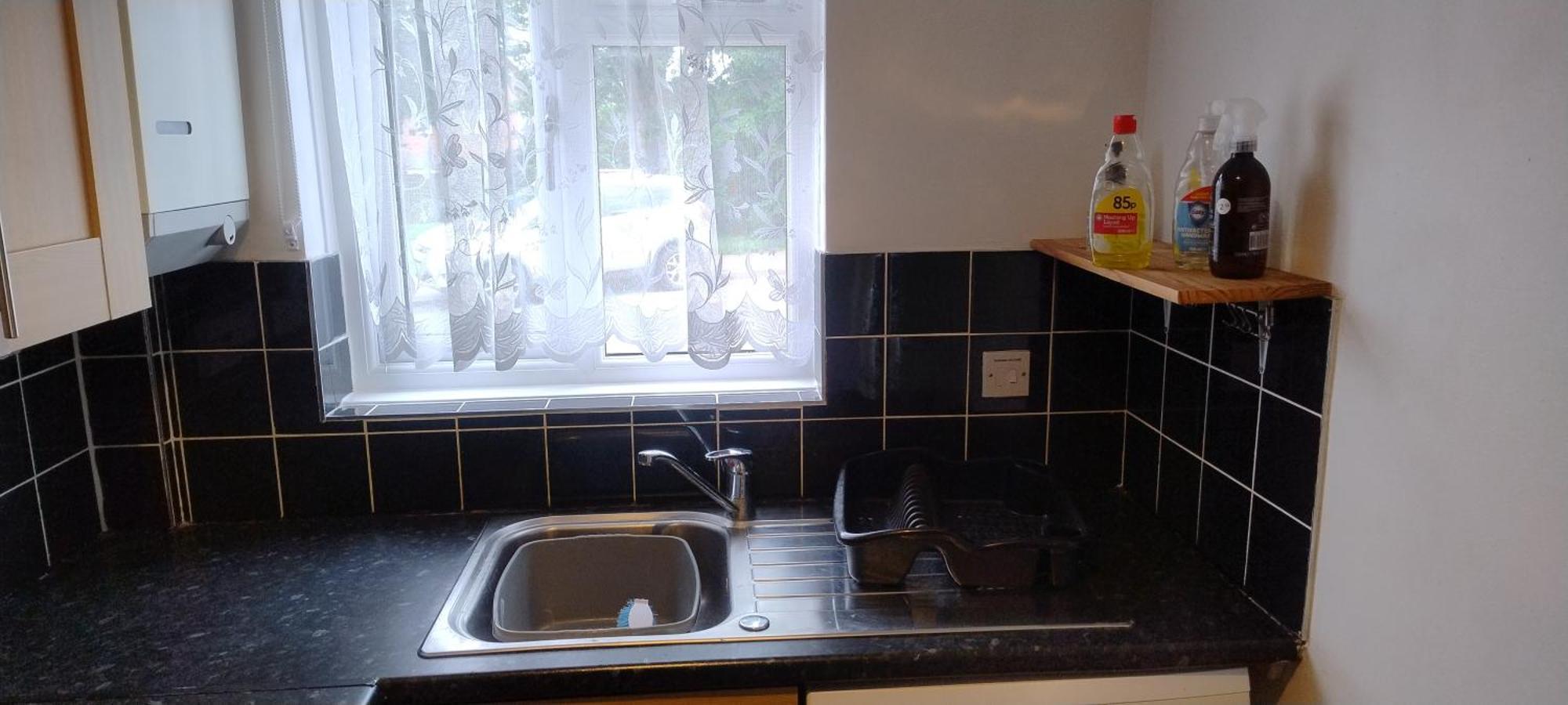 Holiday home Entire 2 Bedroom With Parking In Coventry, Uk