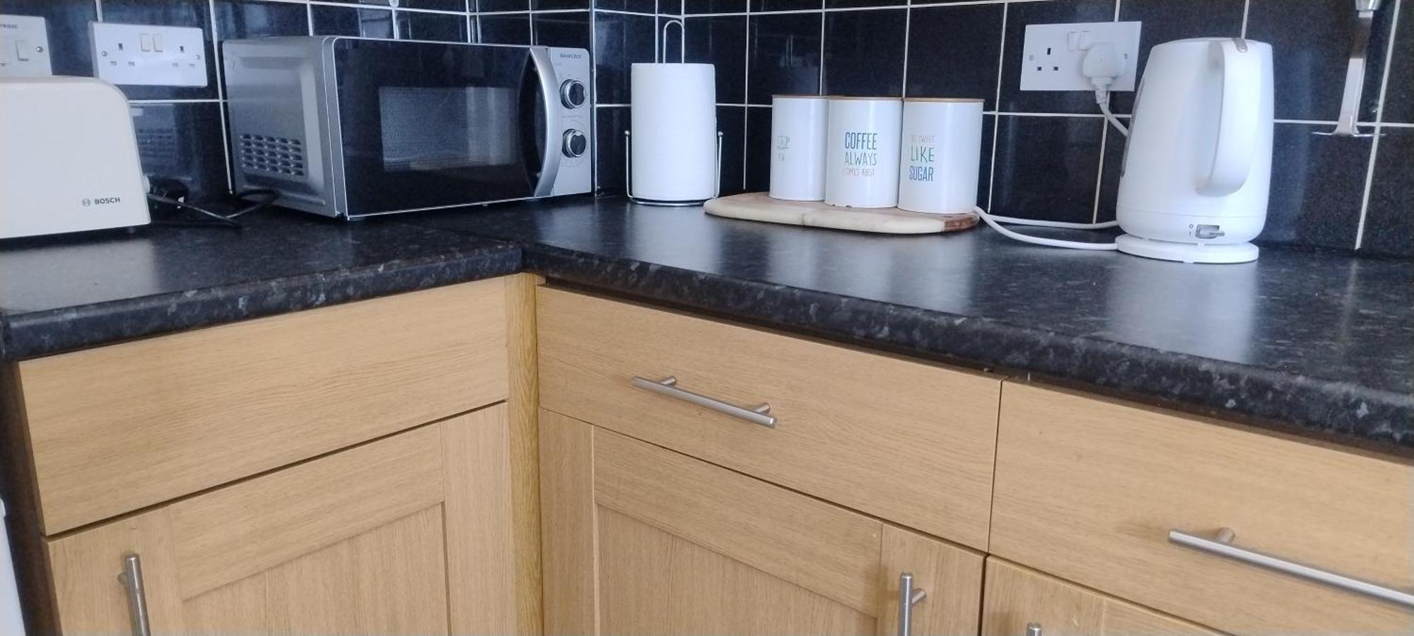 Entire 2 Bedroom With Parking In Coventry, Uk Holiday home *