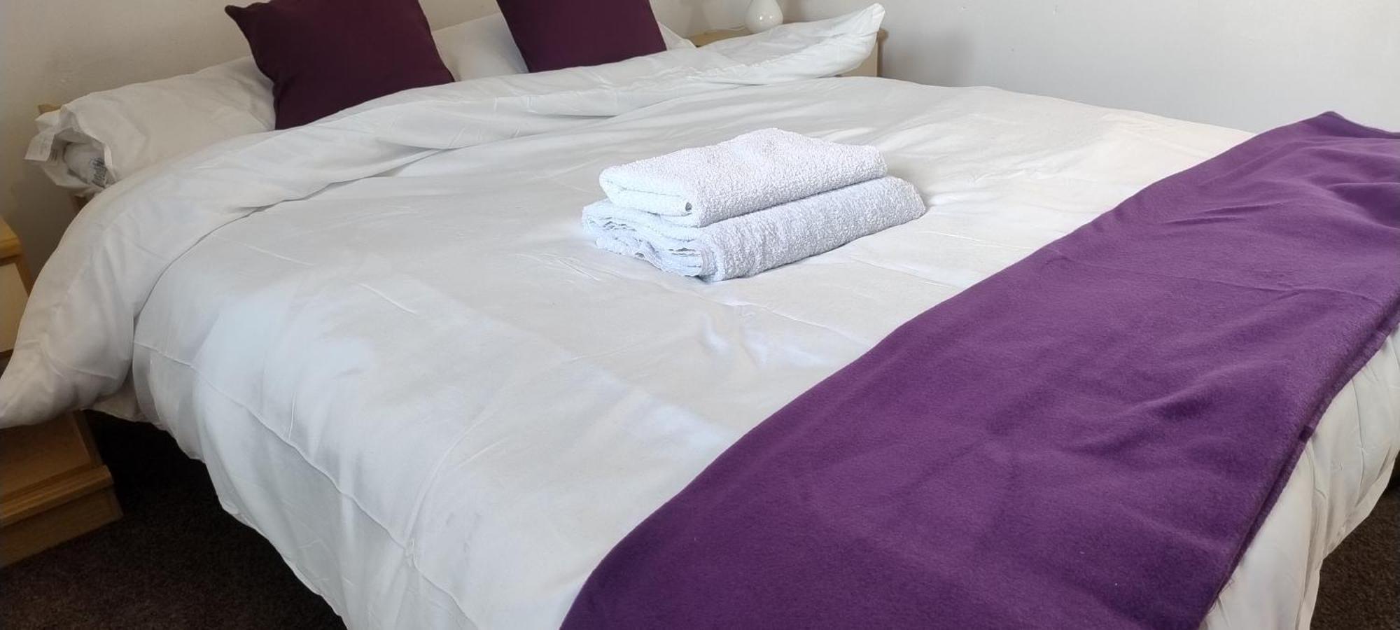 Holiday home Entire 2 Bedroom With Parking In Coventry, Uk *