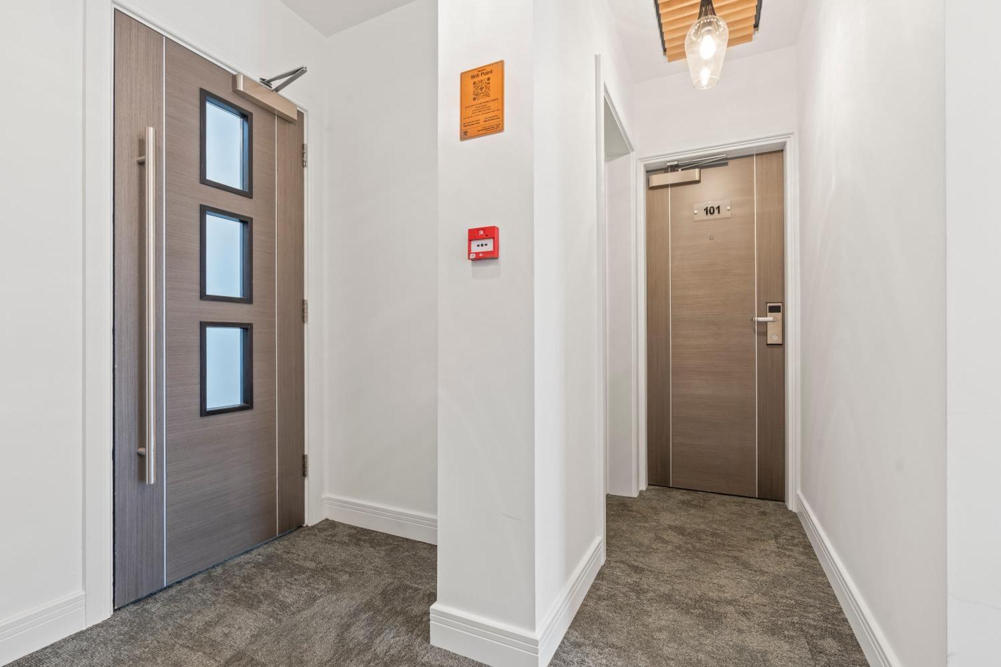 New House Apartment *