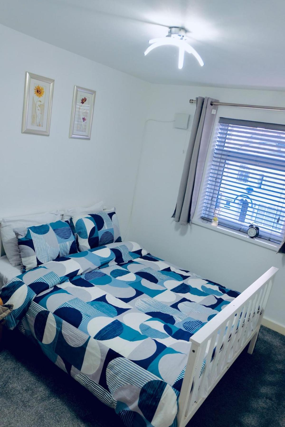 Apartment Luxurious 2 Beds Urban Glint By Goo Living Coventry