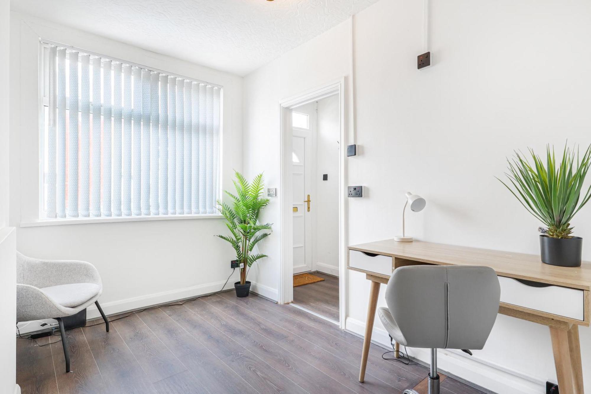 Charming 2 Bed With Fast Wi-Fi Holiday home *