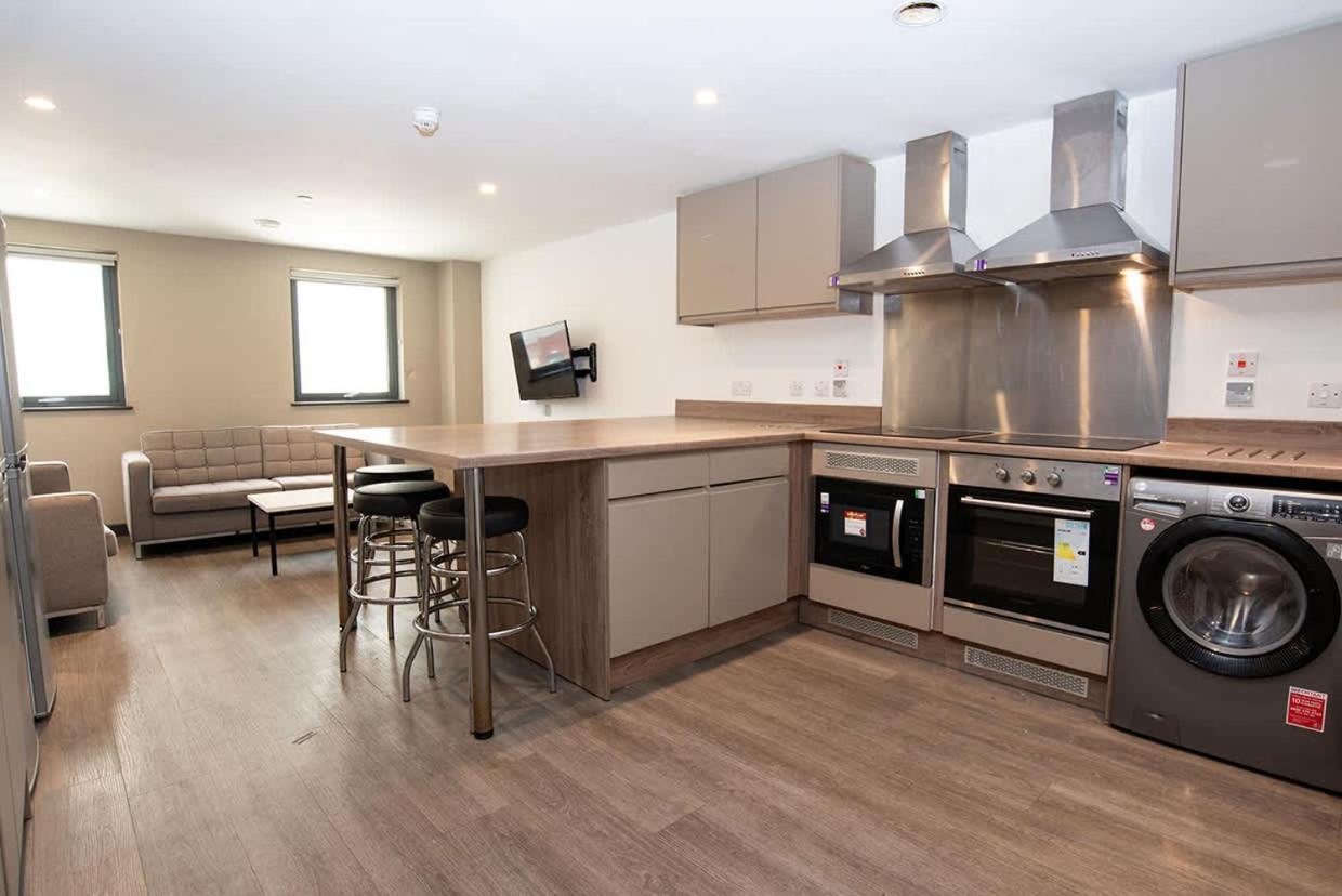 Ensuites Close To Centre Albergue