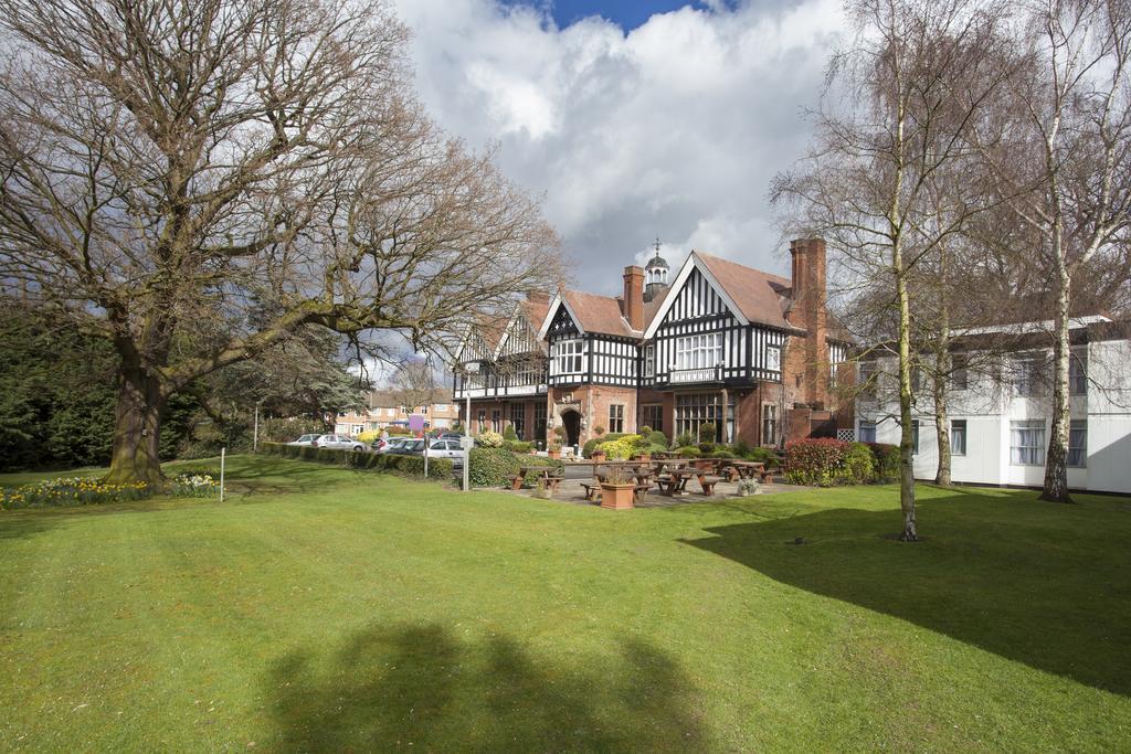 The Iliffe Country house