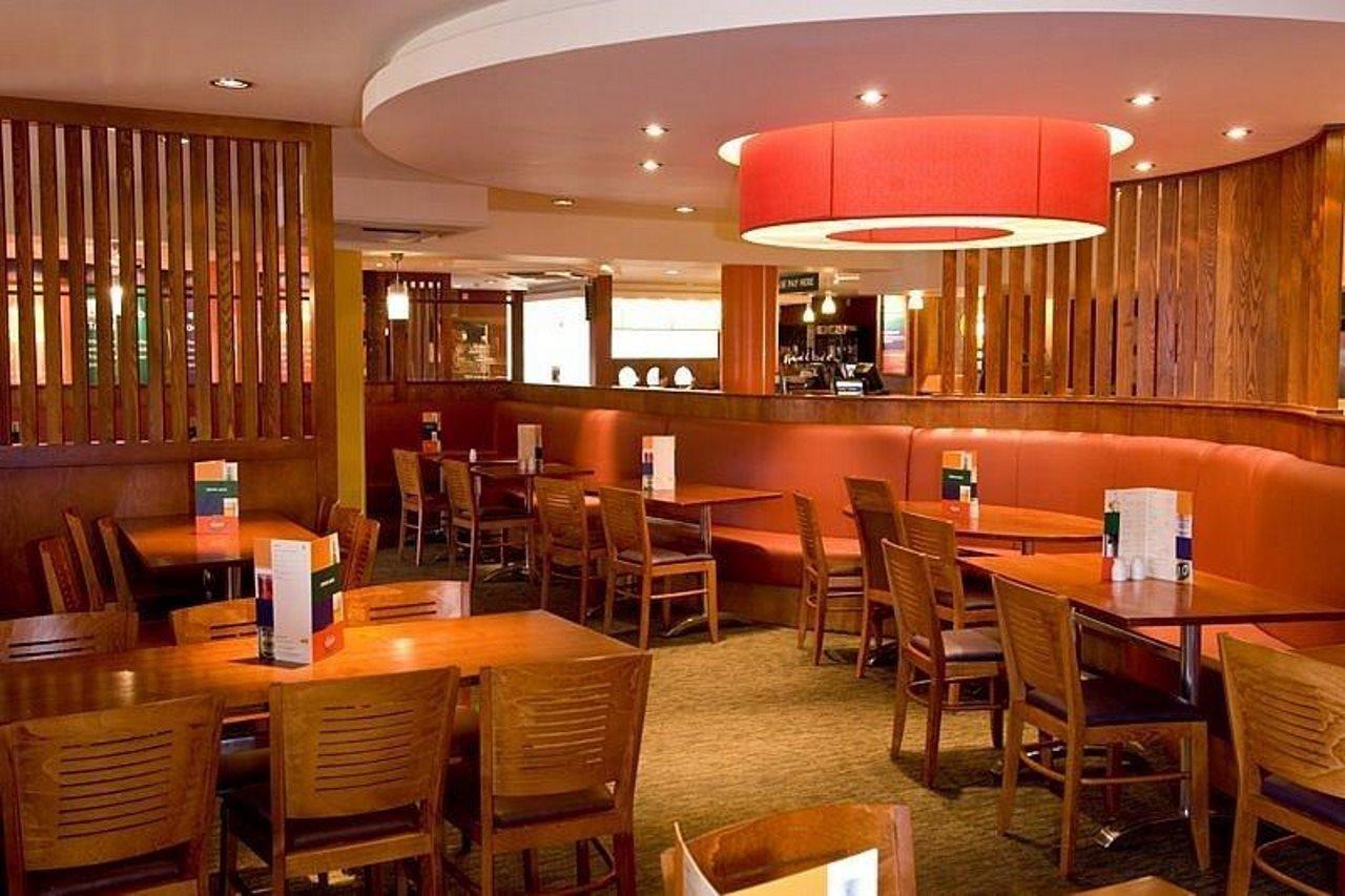 Hotel Premier East Coventry