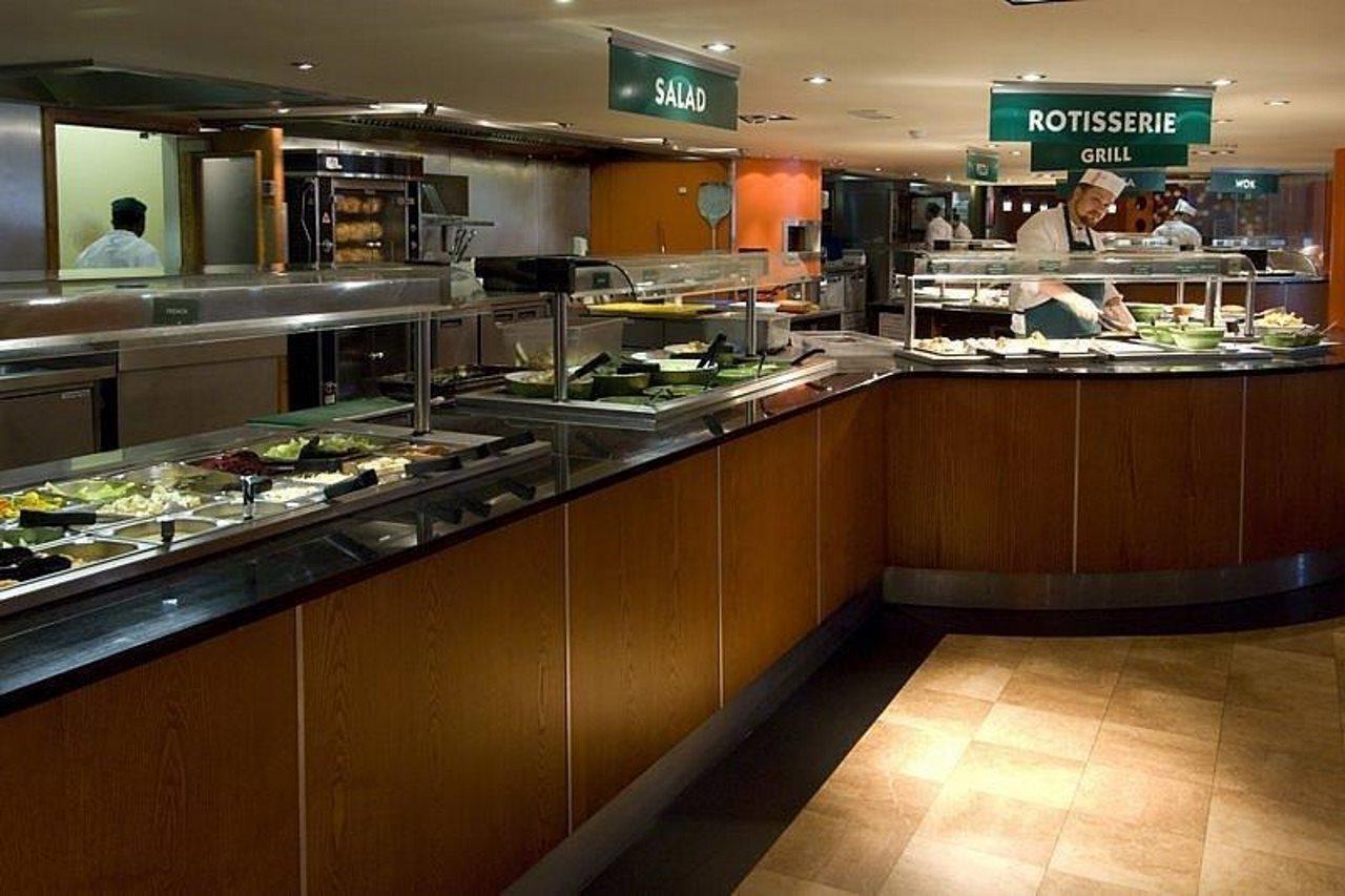 Hotel Premier East