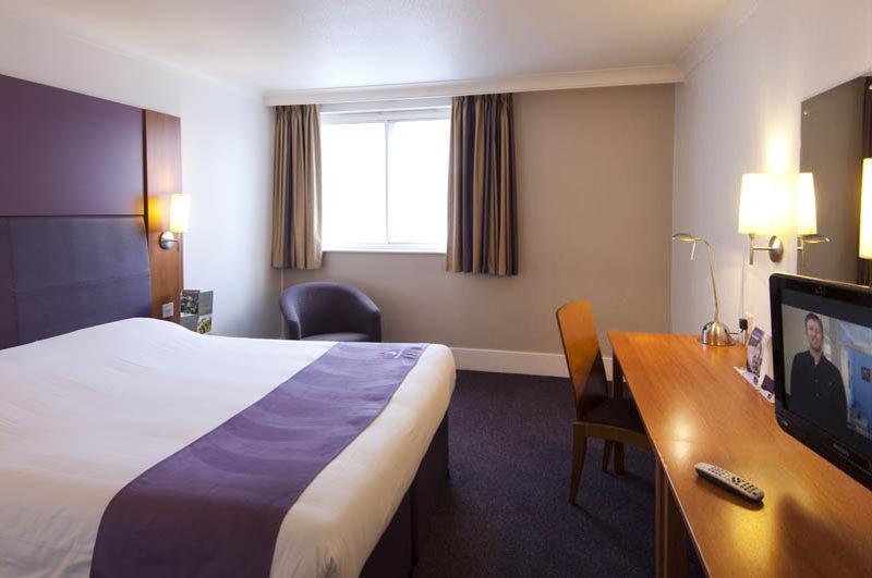Premier South Hotel 3*