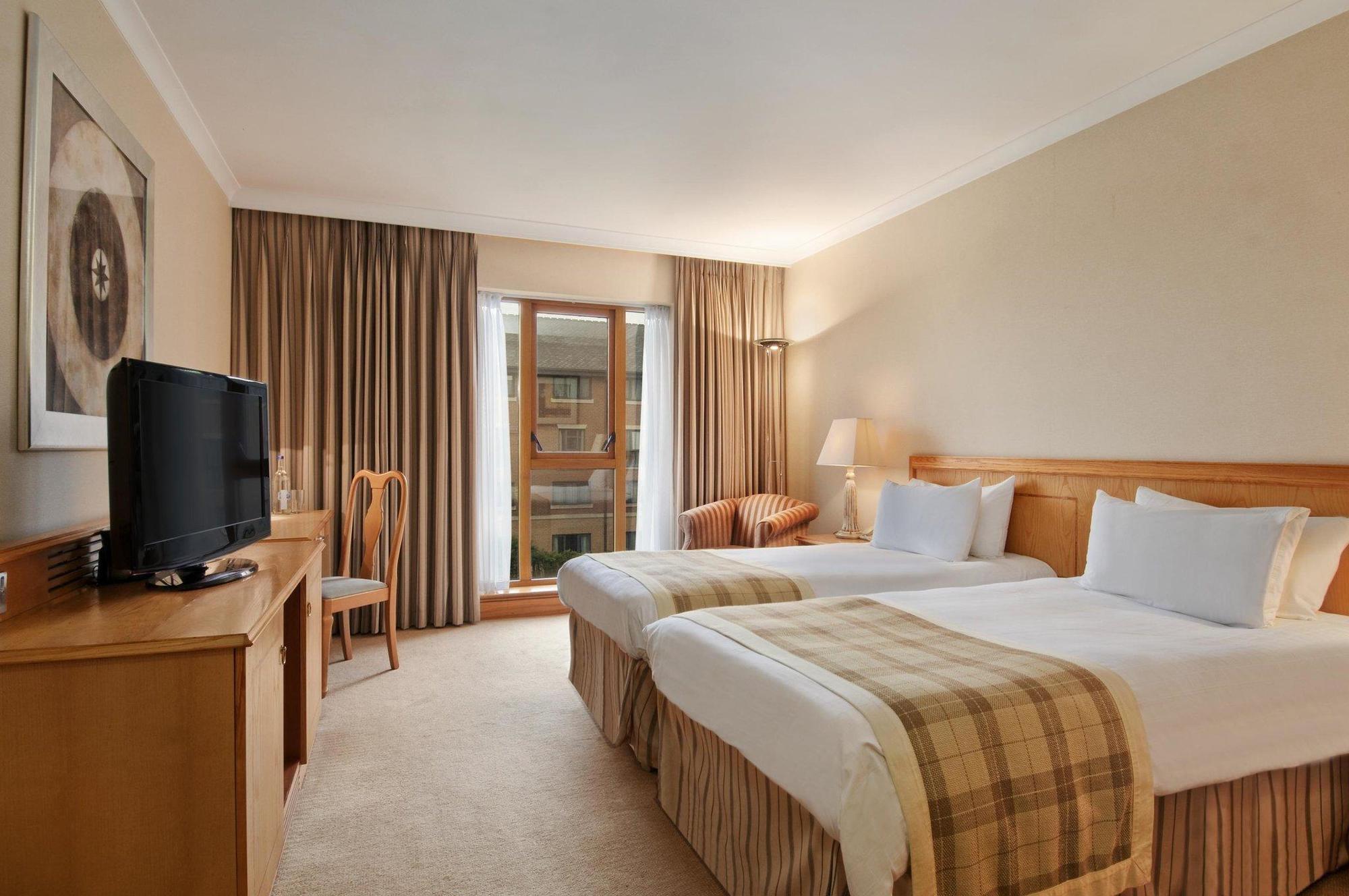 Hotel Doubletree By Hilton