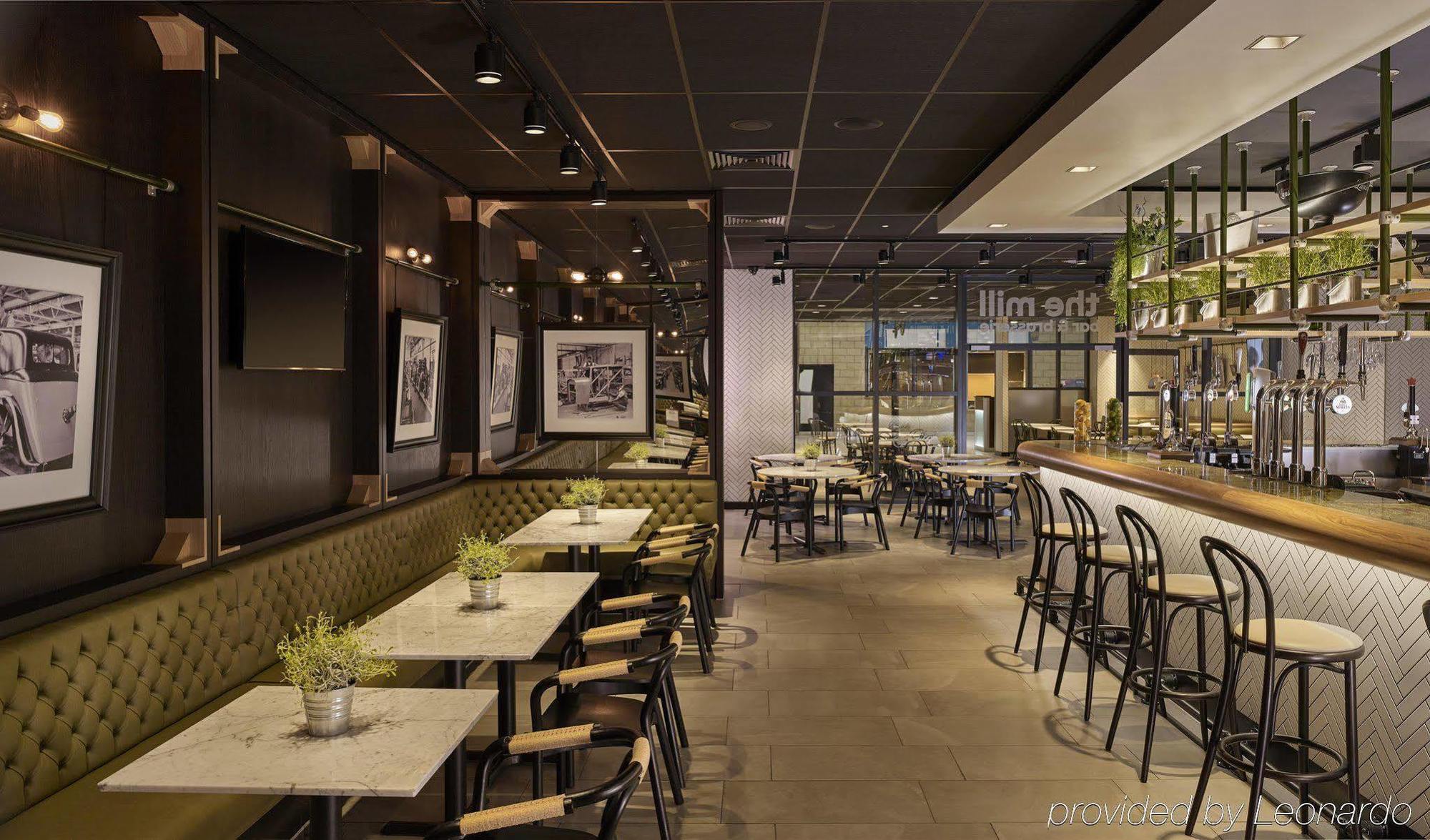 Doubletree By Hilton Building Society Arena Hotel