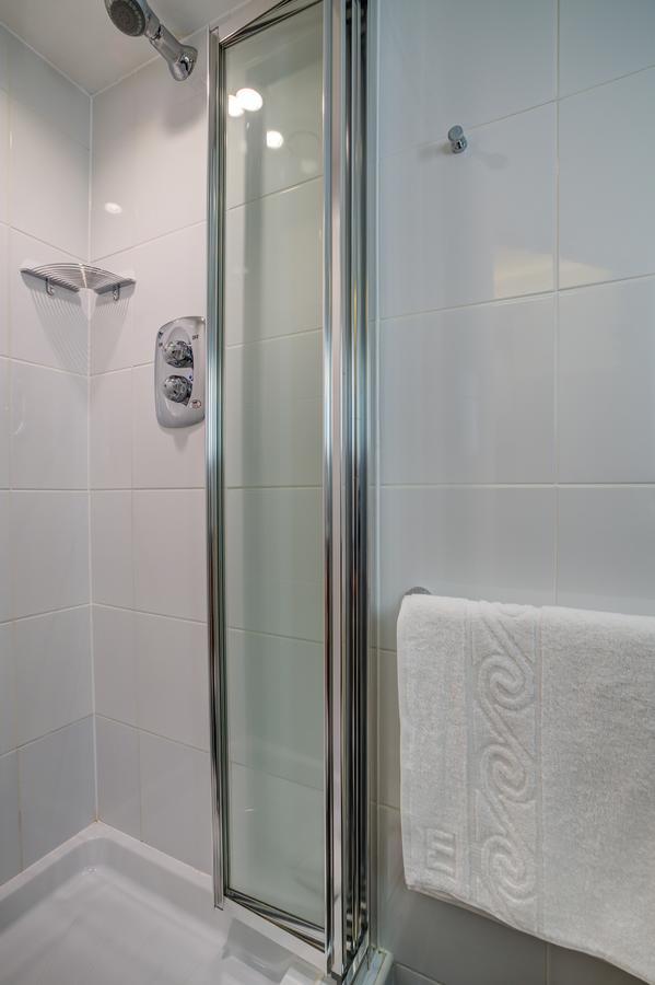 Hotel Warwick Conferences - Arden 3*