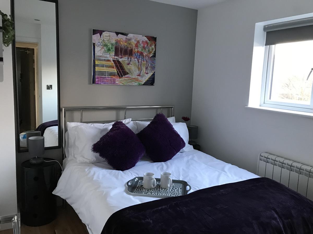 Apartment Mediahub 2