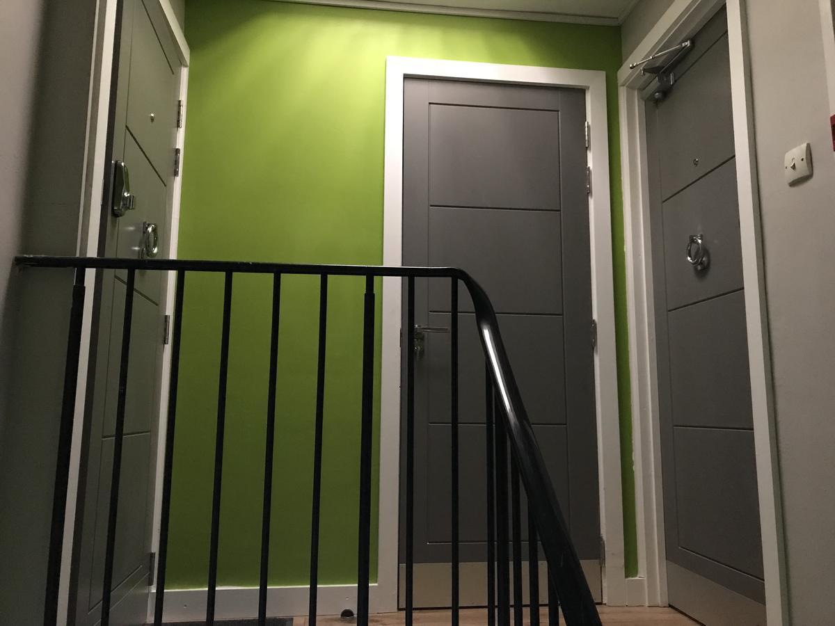 Apartment Mediahub 2