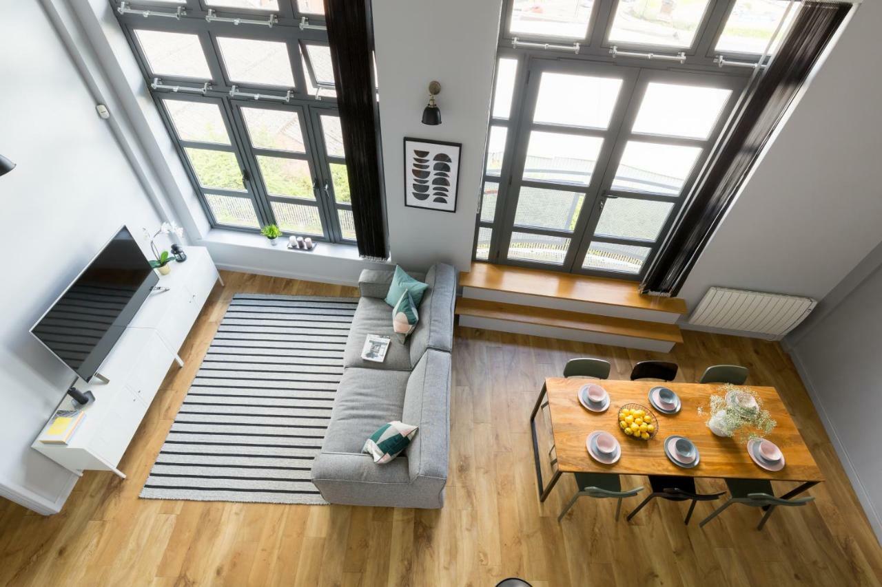 4b Loft Penthouse Industrial Decor With Canal & Views Coventry