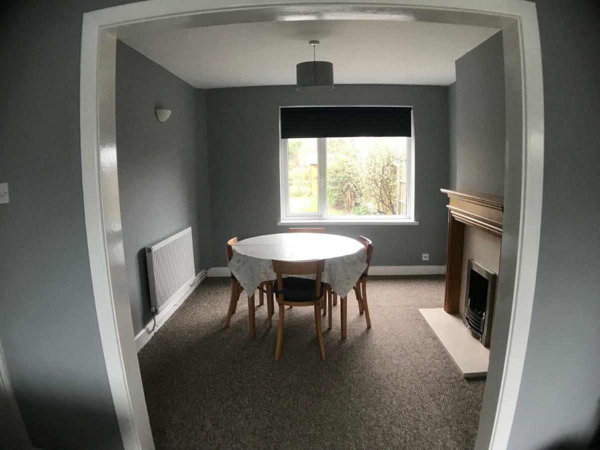 Wyken House - 3 Bedroom House - Sleeps 5 * Coventry