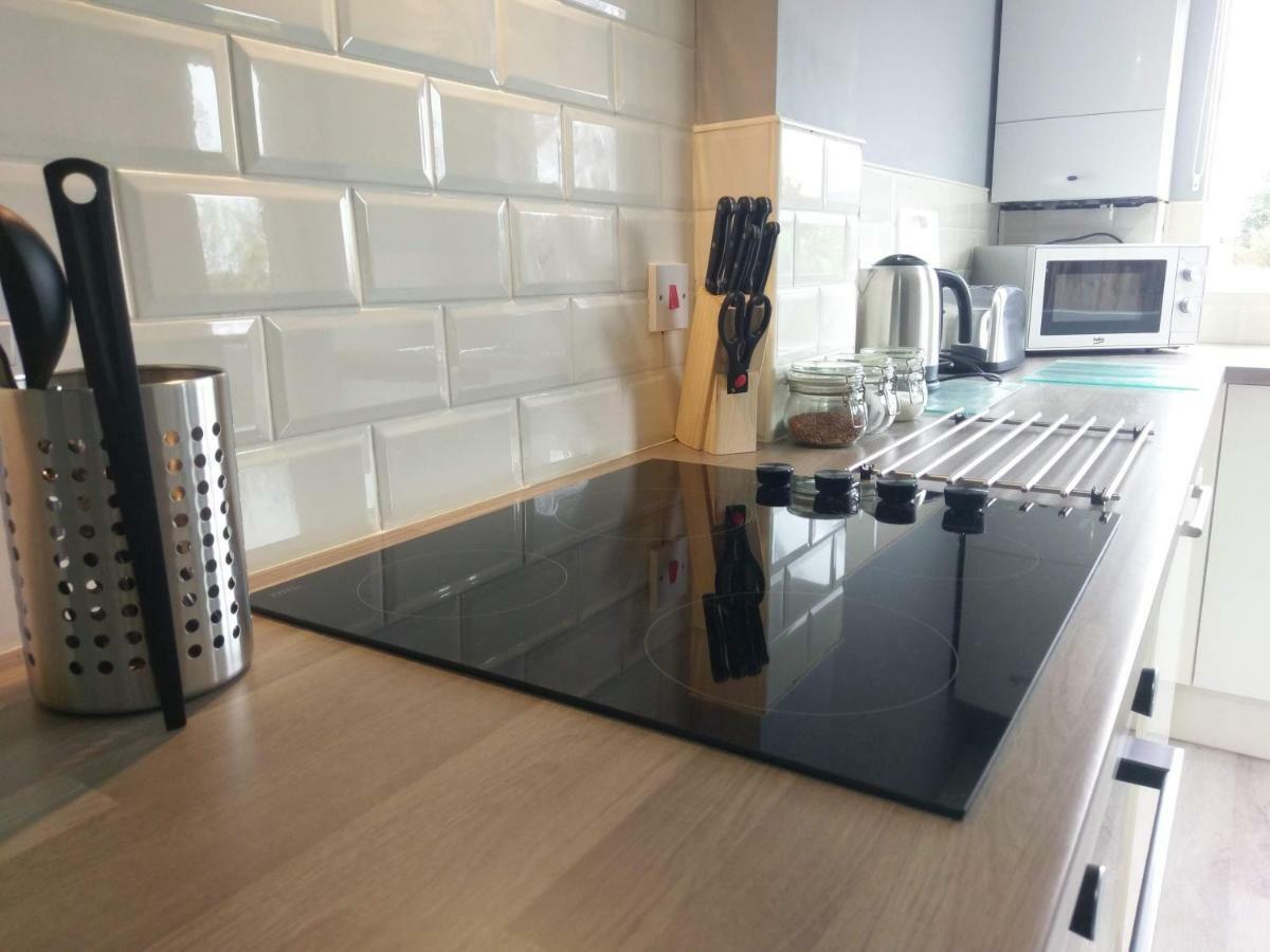 Casa de férias Wyken House - 3 Bedroom House - Sleeps 5 *