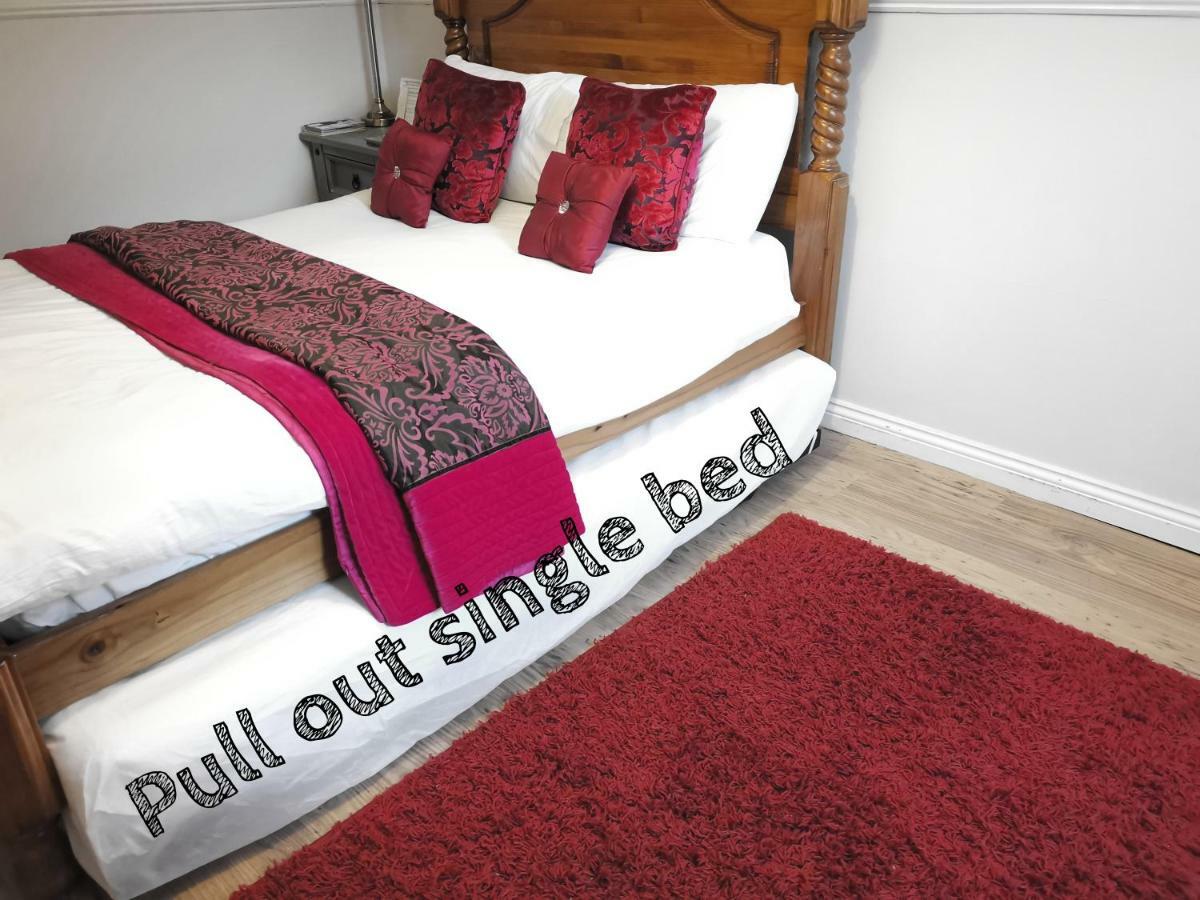 Freshly Made Sleeps 6