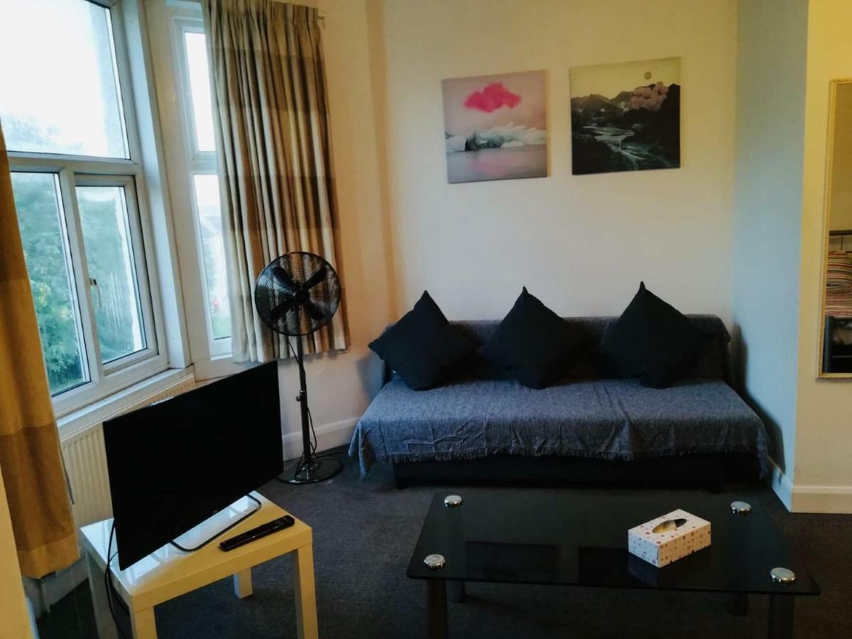 Highcroft Guest house 3*