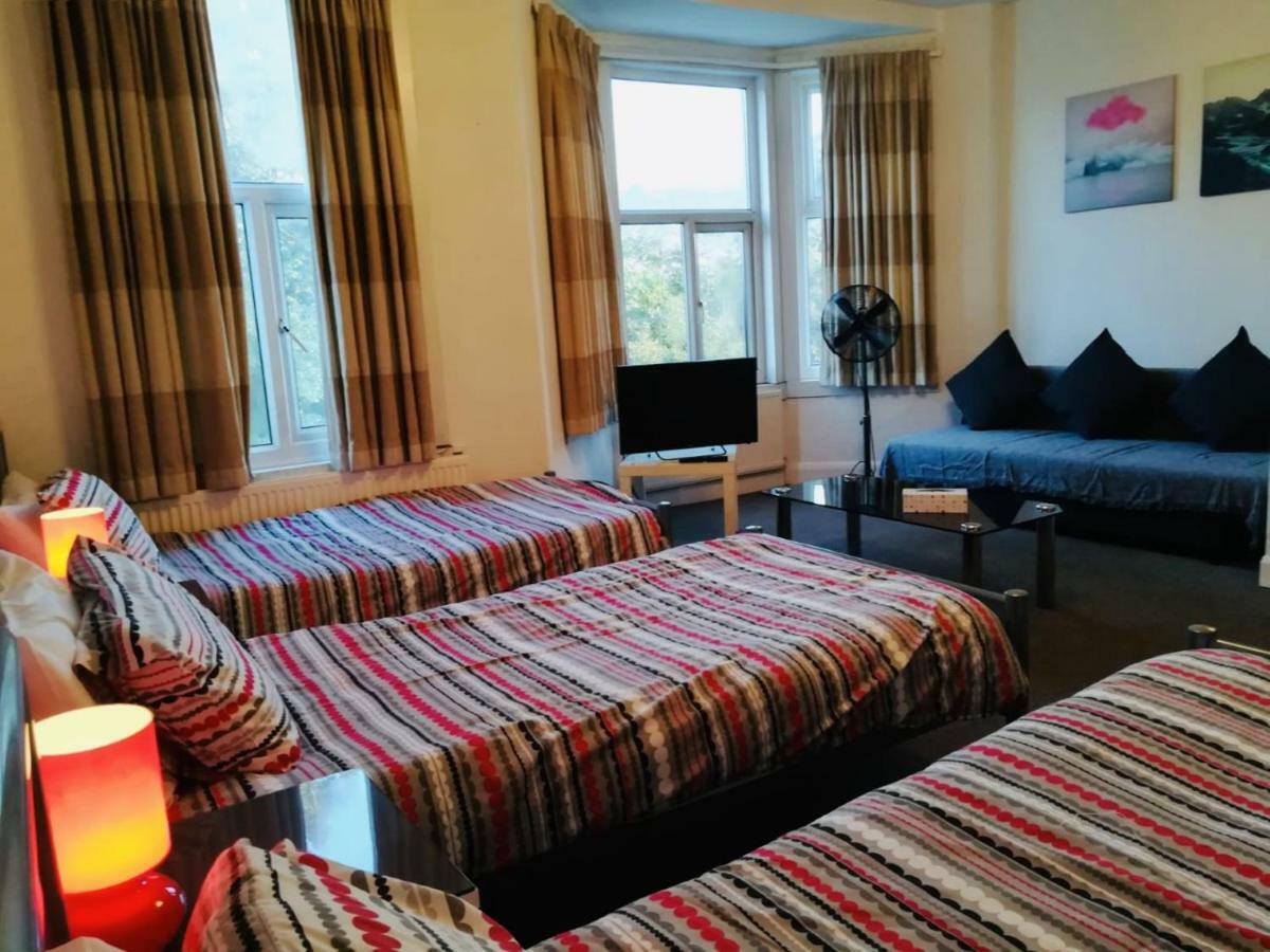 Highcroft Guest house Coventry