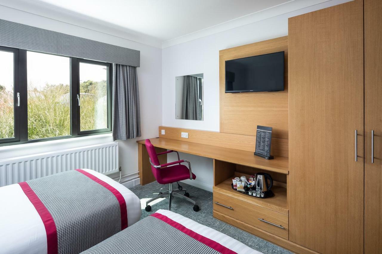 Warwick Conferences - Radcliffe 4* Coventry