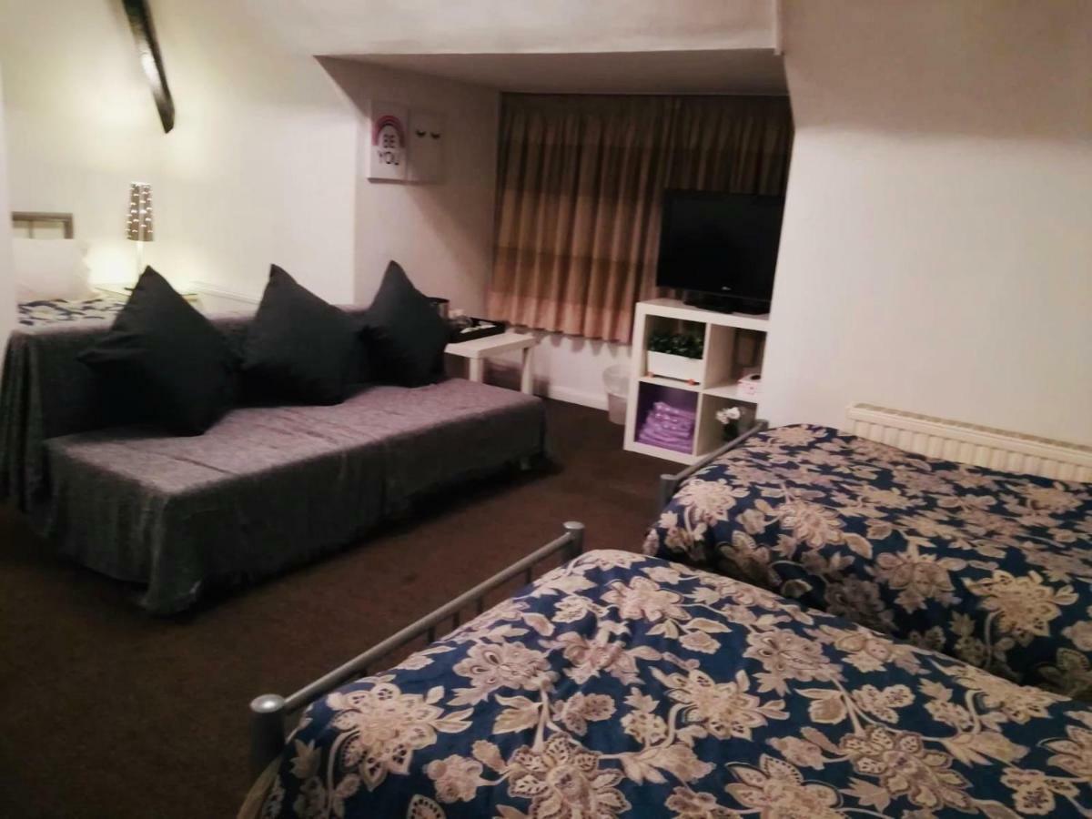 Guest house Highcroft 3*
