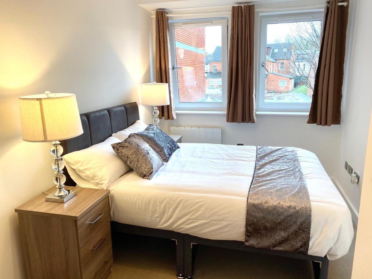 Queens House Apartment