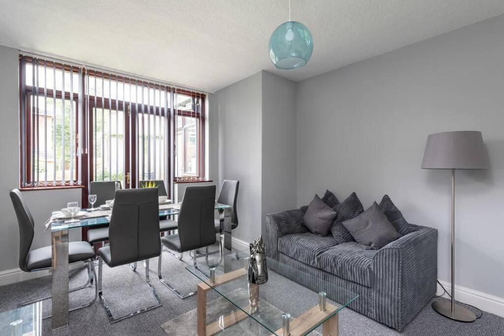 Holiday home 4 Bedroom House Sleep 7