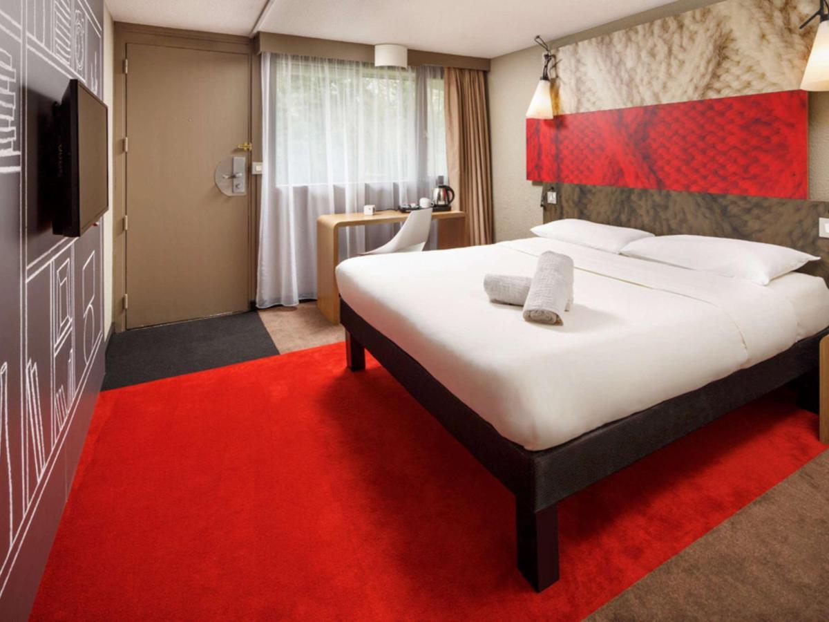 Ibis South Hotel 2*