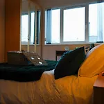 Entire Modern Apartment In Coventry City Centre