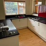 5 Bed House, 32 Tutbury Avenue, Cannon Park, Coventry, Cv4 7Bj