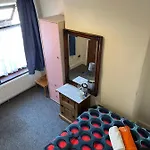 Quite Broad Rest 5