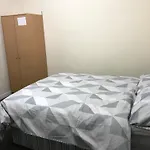 Private Double Rooms Near City Centre, Coventry With Free Parking/Wifi