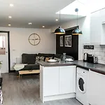 Room In A Shared House Dean Street Coventry Cv2 4Fb