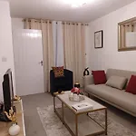 Deluxe By Harby - A Home From Home